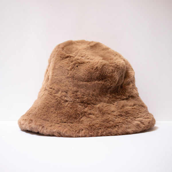 Latte Fur Hat